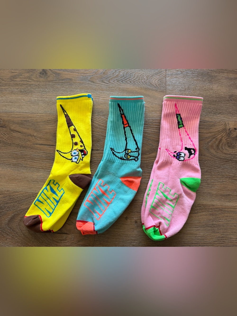 Nike SpongeBob Swoosh Socks kids size